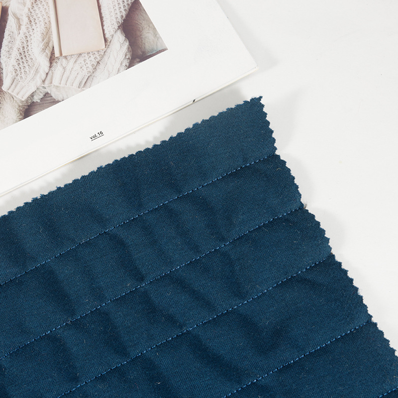 条形绗绣绗棉面料 秋冬潮流裥棉棉服服装面料暖绒时尚保暖