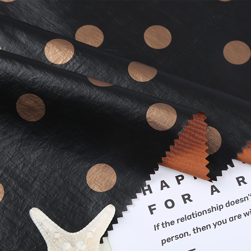 70d闪光尼龙皱面料 2019时尚复合彩膜面料现货批发定制防水