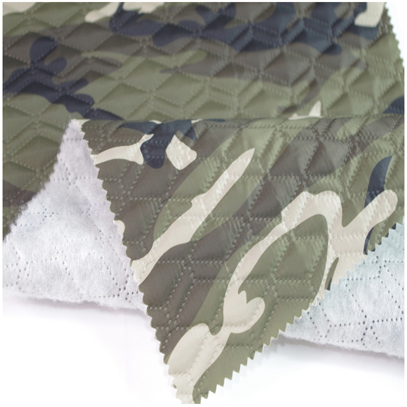 迷彩印花300涤塔夫面料 菱形格子迷彩印花超声波压花压棉夹棉布料