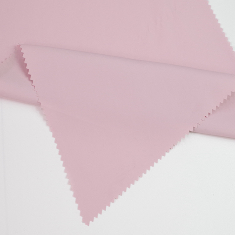 厂家直供现货供应男女士棉服羽绒服衣服透气布料仿记忆消光面料