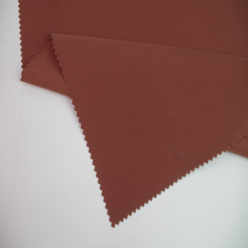 现货供应 全涤高品质面料 秋冬时装棉服羽绒服潮流布料防风