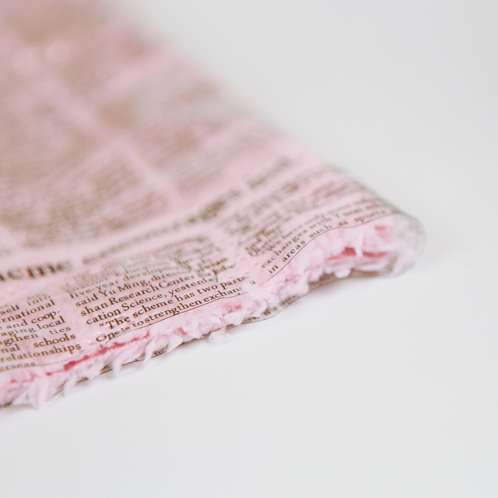 透明英文字TPU复合布 超声波压花舒棉绒面料 箱包装饰布面料