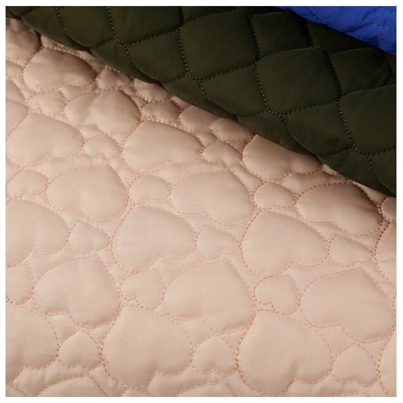 潮流绗绣绗棉面料 厂家批发 品质加棉菱形棉服服装面料 现货直供