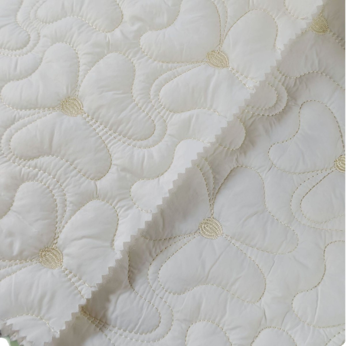 定制夹棉布料绗缝夹棉包面料衍缝棉面料绗棉绣花布秋冬包包服装