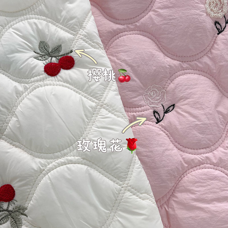 定制绗棉加毛巾绣刺绣夹棉衍缝包包棉服童装宠物用品面料绣花布