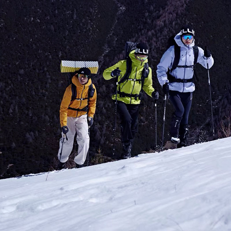 现货针织布复合格子膜复合面料防水透气冲锋衣面料羽绒服面