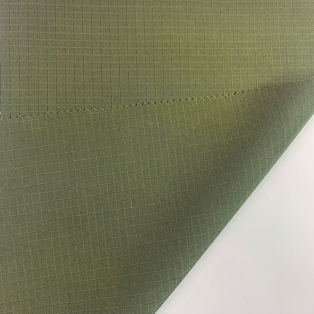 0.5cm正方格提花 棉服羽绒服裤装时装面料 秋冬涤纶面料 现货