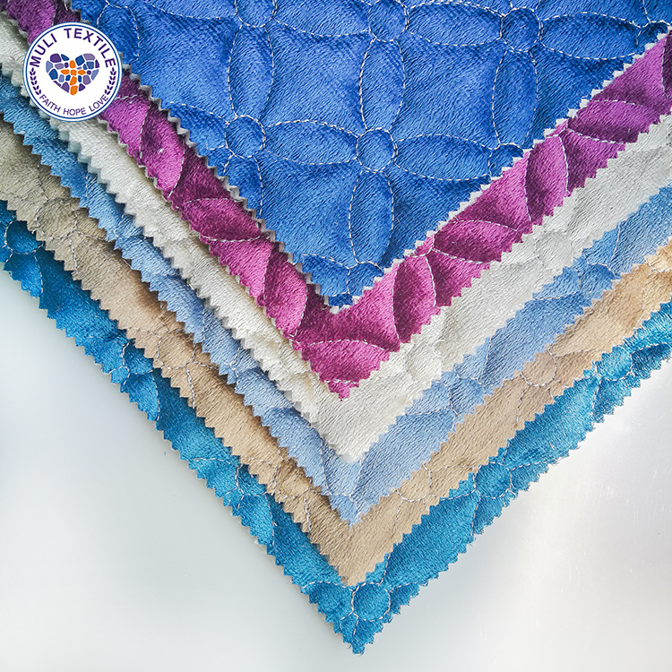 自有工厂 荷兰绒 铜钱刺绣 绗缝 滴塑防滑 沙发垫布料批发