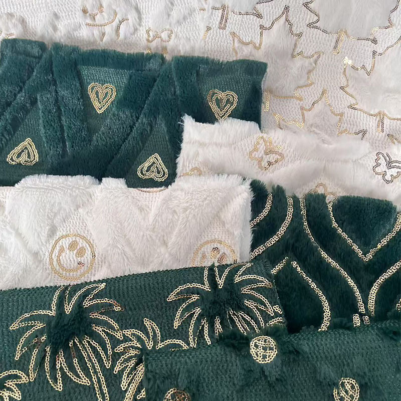 PV绒亮片绣绗棉抱枕舞台服面料家纺棉沙发垫绣花布绗缝绗绣衍缝