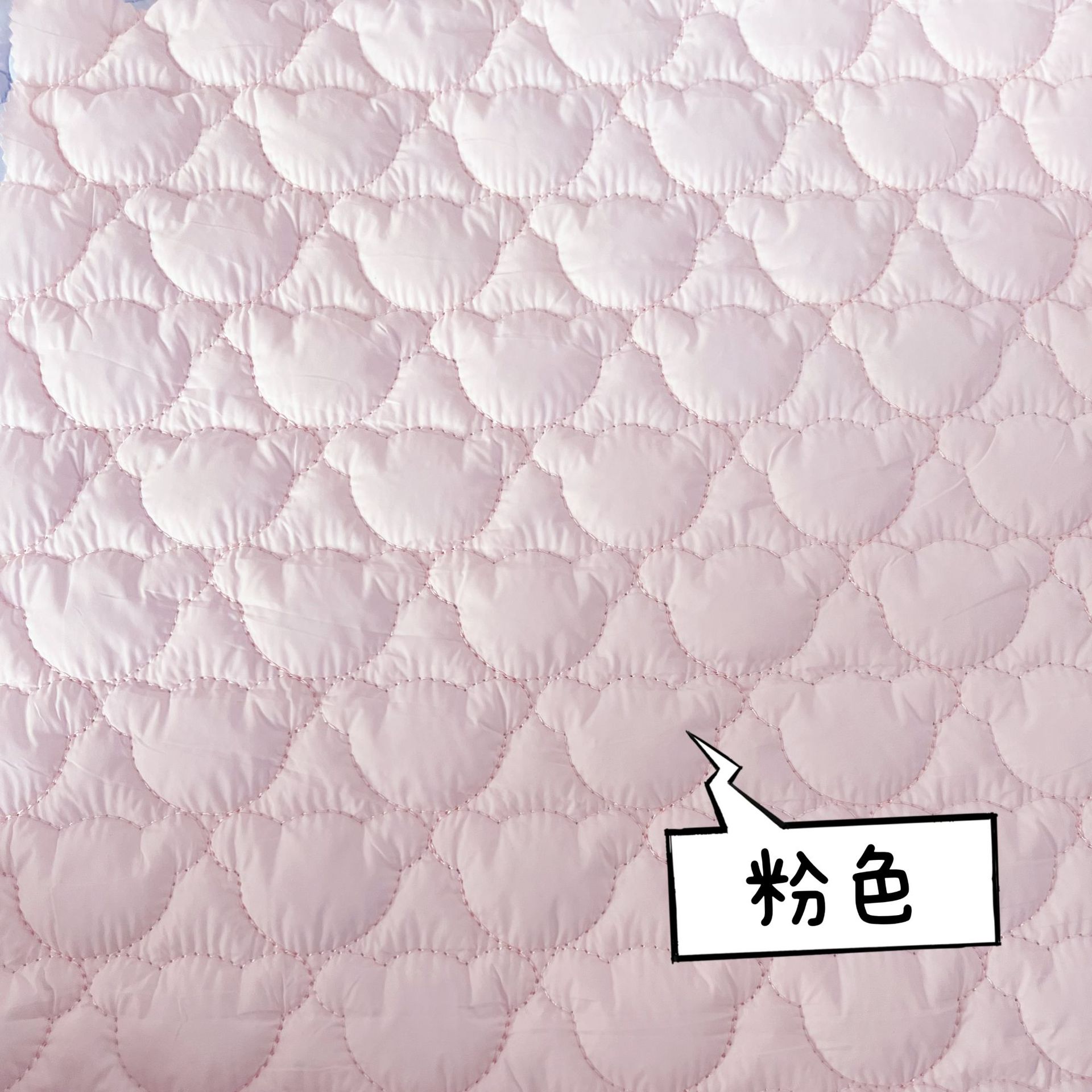 绗缝棉布料衍缝小熊头绗绣童装布绣花布云朵包花边面料夹