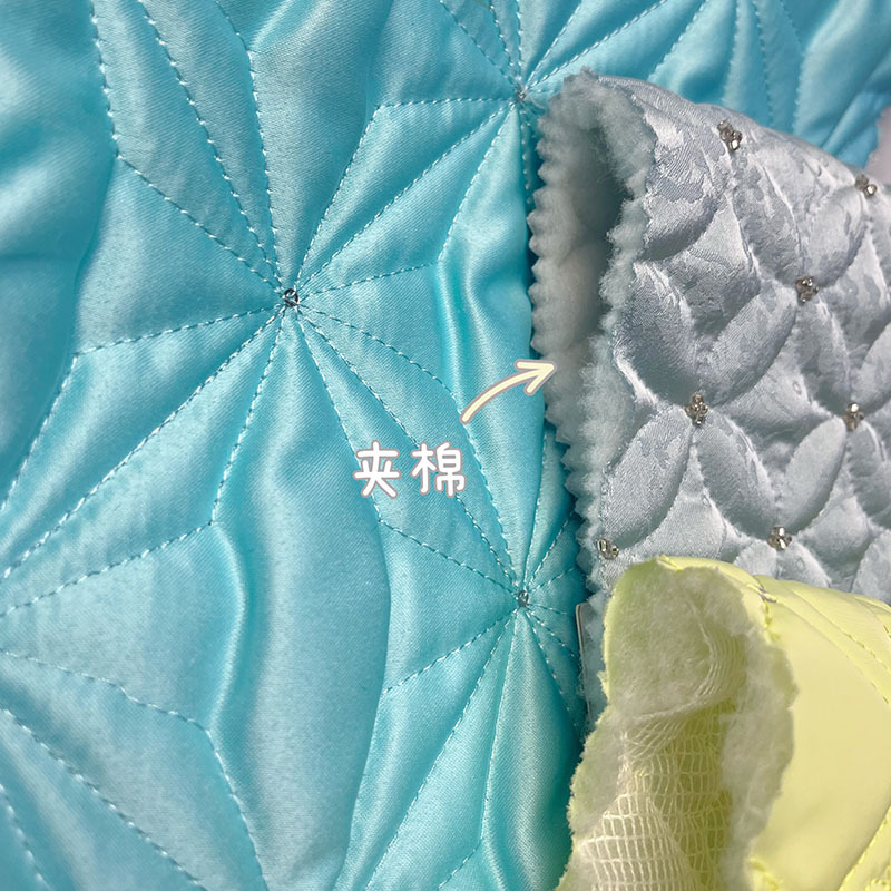 定制亮片绣绗棉绗缝加工箱包面料云朵包布料服装设计师面料绗绣