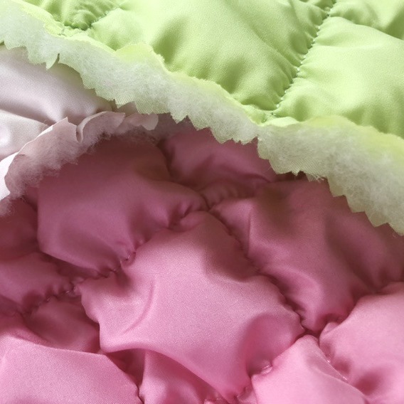 弹力牛筋线网红云朵包绗棉面料 绗绣起泡收缩布料 绍兴绗缝