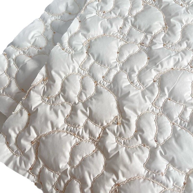 定制新款绗棉亮片＋绳绣绗缝棉布料绗缝夹棉包面料设计师棉衣面料