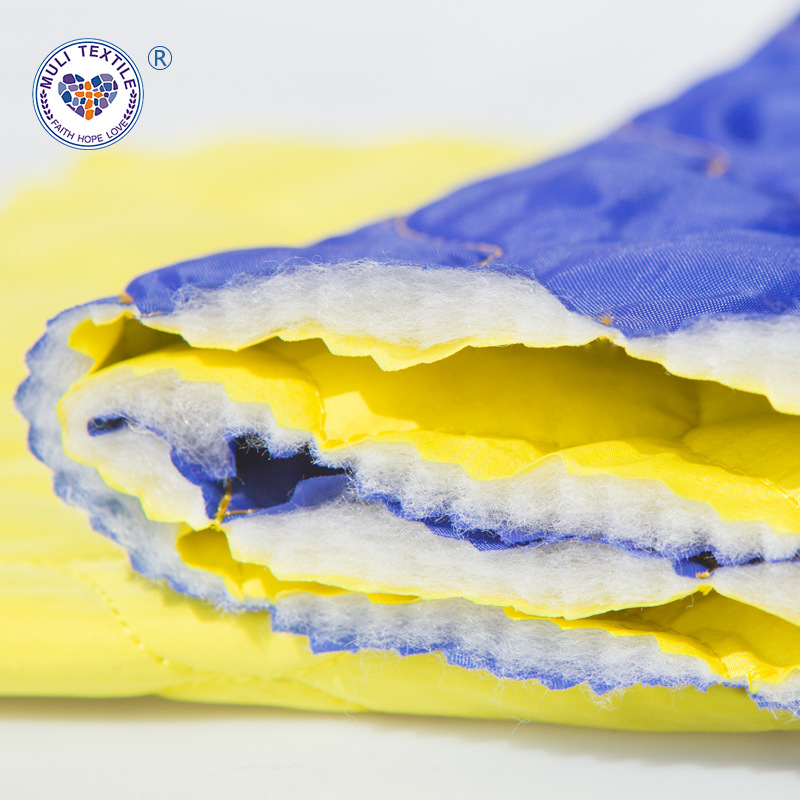 葫芦s曲线绗绣 童装羽绒服 夹棉绗缝面料超声波压花 刺绣面料