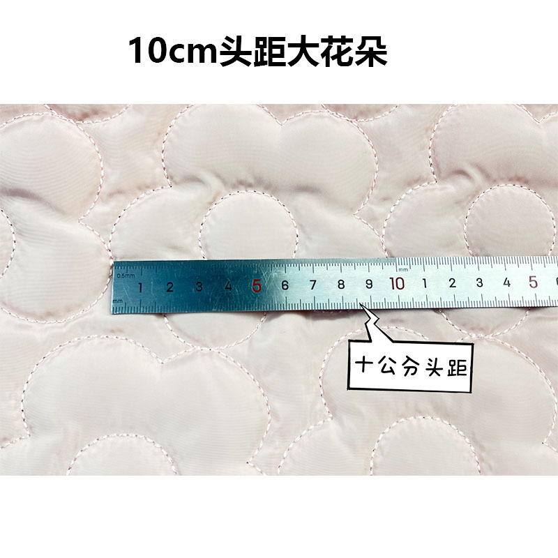 定制面料/花朵绗绣绗缝棉布料绗缝夹棉包面料绣花面料云朵包服装