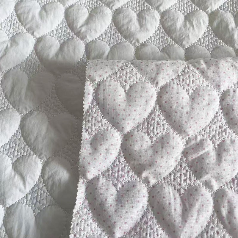 定制5cm爱心绗棉纯棉布数码印花定制绗绣服装布料绗缝夹棉包面料